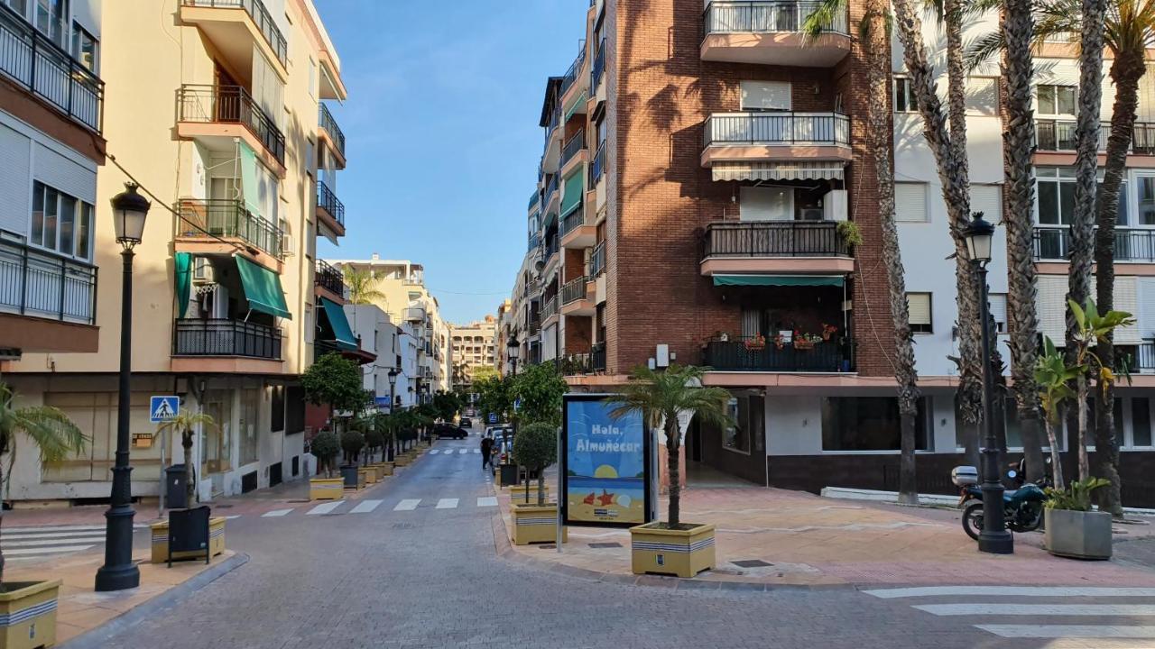 Tropical Avenida Andalucia Apartment Almuñécar Exterior foto
